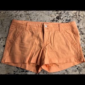 BKE peach women’s shorts